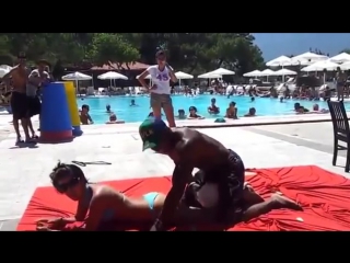 porn games (18 ): people are having fun in a public place near the pool: